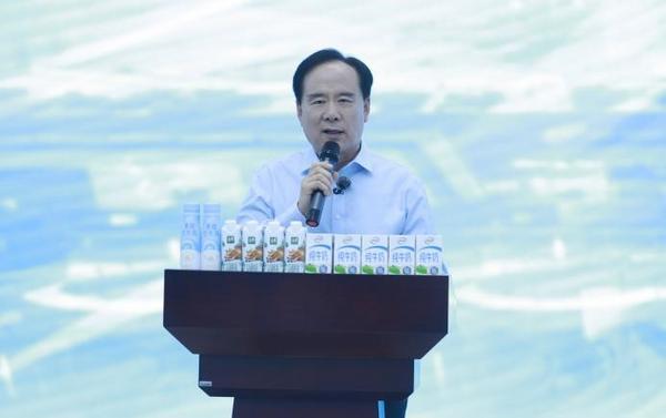 识“玩”明白了！首部乳业科普剧本杀上线澳门新葡京app这个六一伊利把牛奶知(图4)